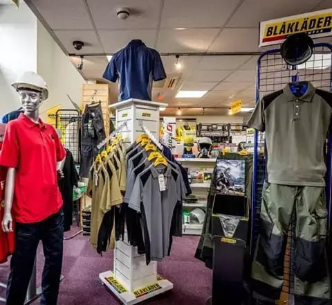 70-30-Howsafe-instore-min